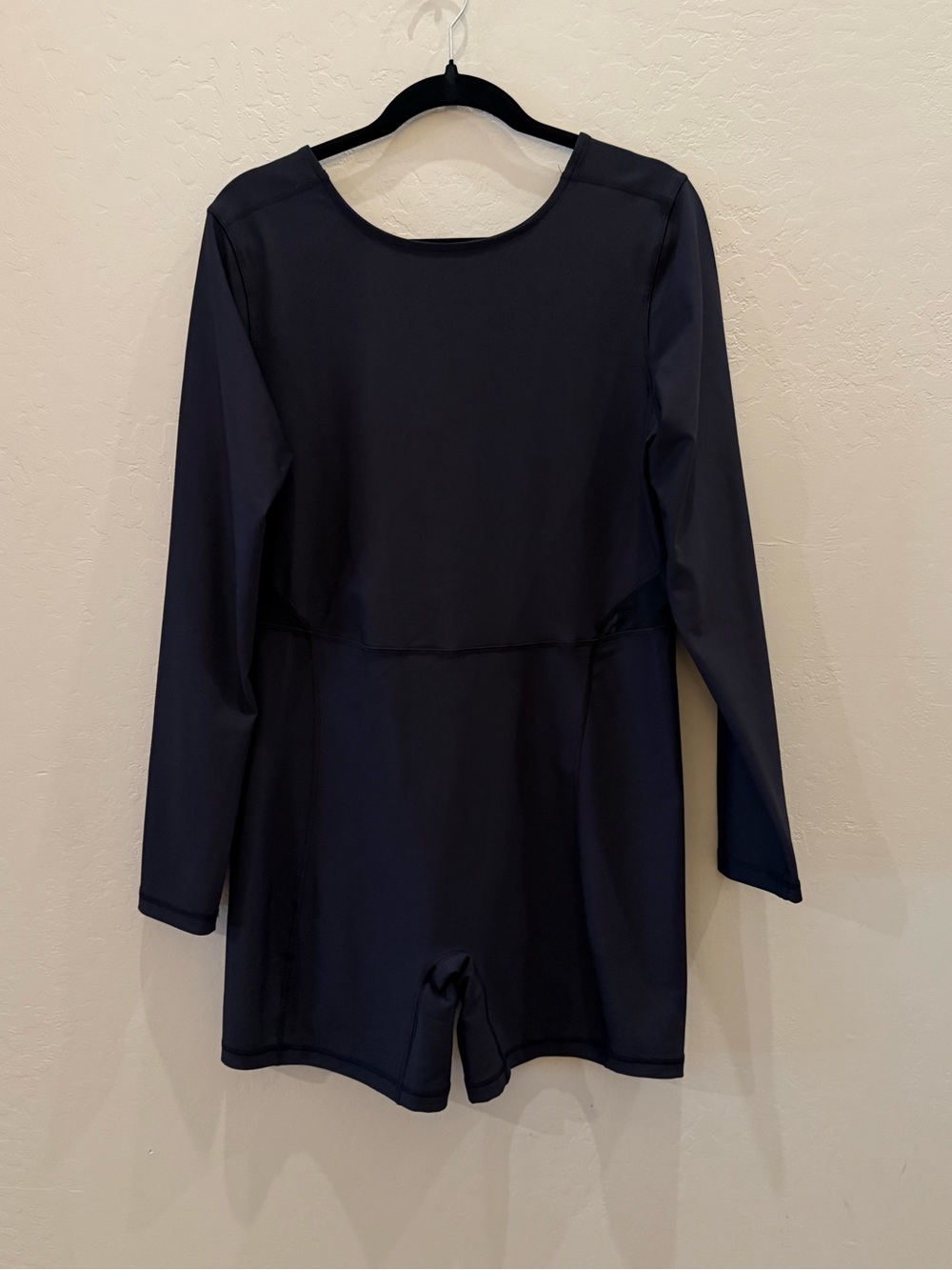 Old Navy Navy Long-Sleeve Jumpsuit Romper